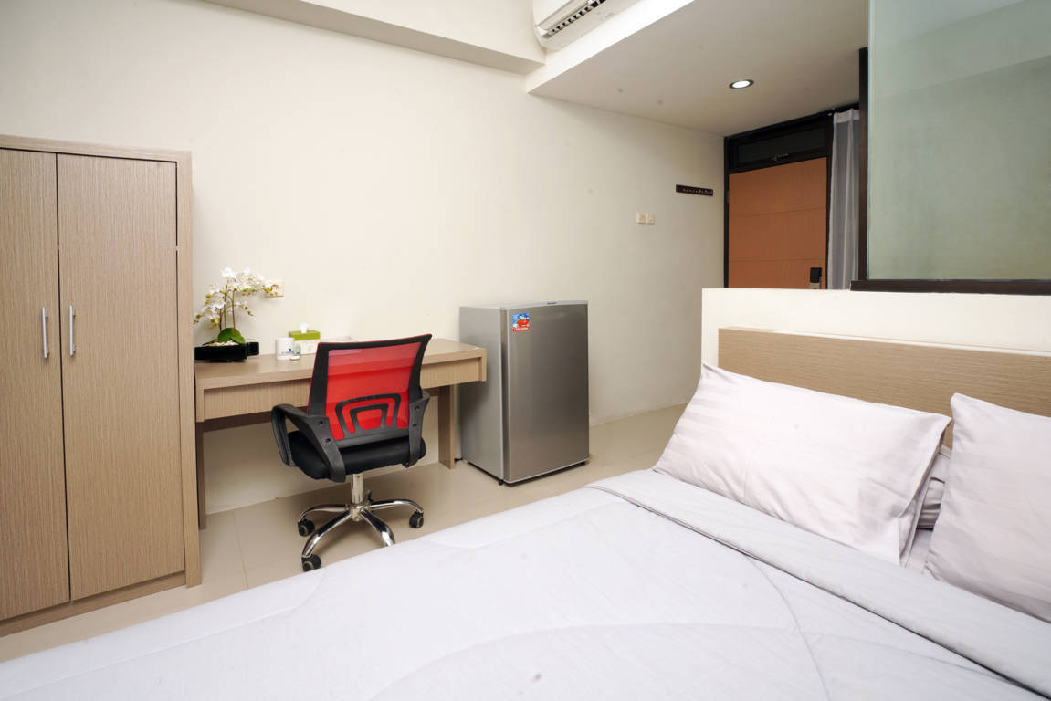 D'Paragon Manduro Image